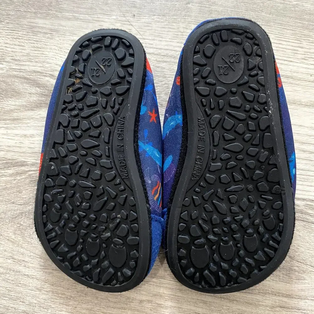 Kids Blue Ocean Print Slip On Water Shoes Aqua Socks Toddler Size 5-5.5